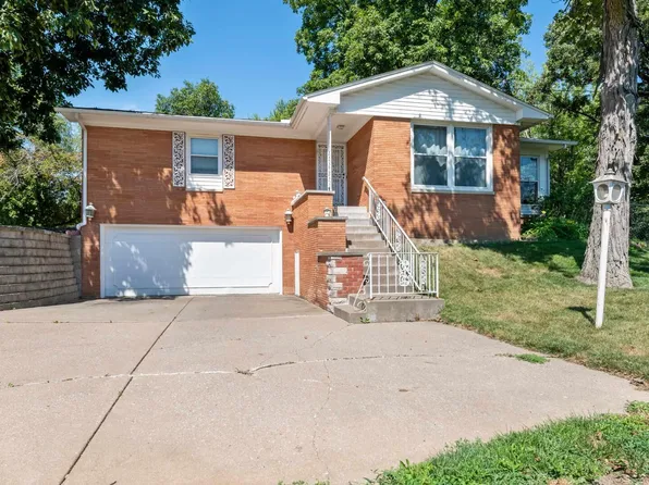 507 Blackhawk Ave, Milan, IL 61264