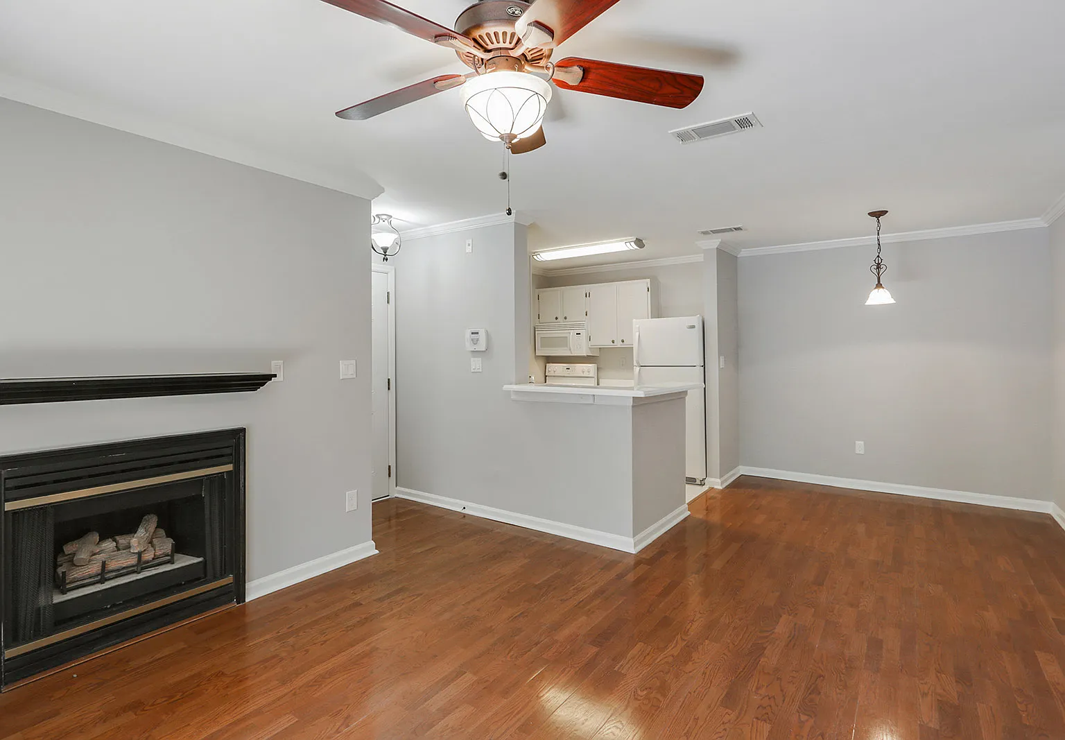 1 bed, 711 sqft, $1,550 — Photo 3