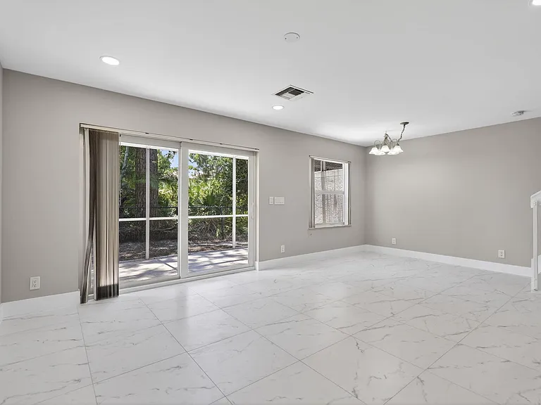 106 Fox Meadow Run — Photo 15