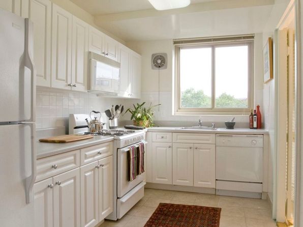 4501 Connecticut Ave NW #1B-1Ba-852Sqft