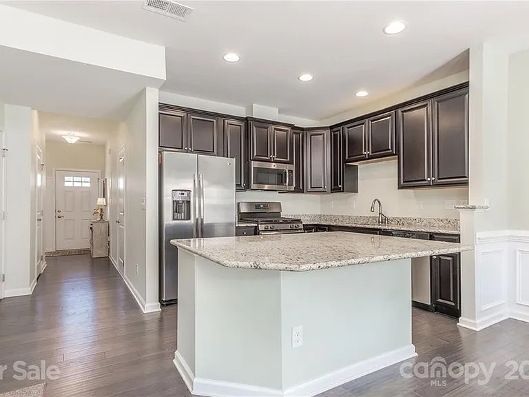 11053 Telegraph Rd NW — Photo 6