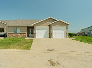 928 Baffin Loop, Bismarck, ND 58503
