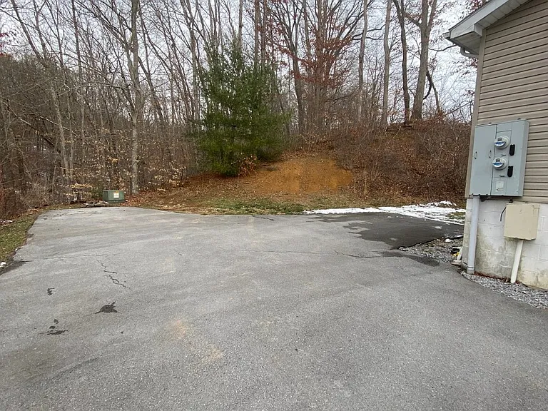 213 Post Rd #1 — Photo 13