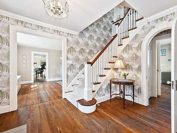 3rd image of 120 Forest St