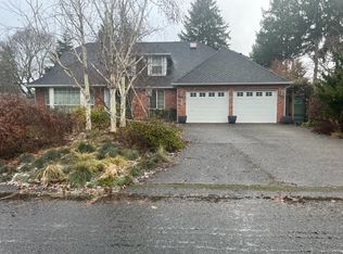 (Undisclosed Address), Puyallup, WA 98375