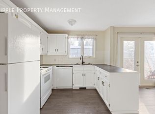 6103 Madigan Dr NE #93, Calgary, AB T2A5K9