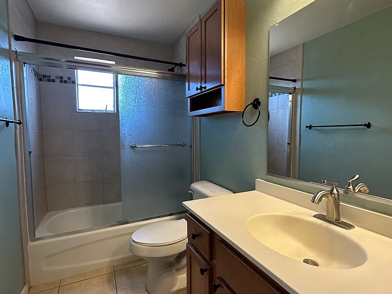 2208 N Rita Ave — Photo 6