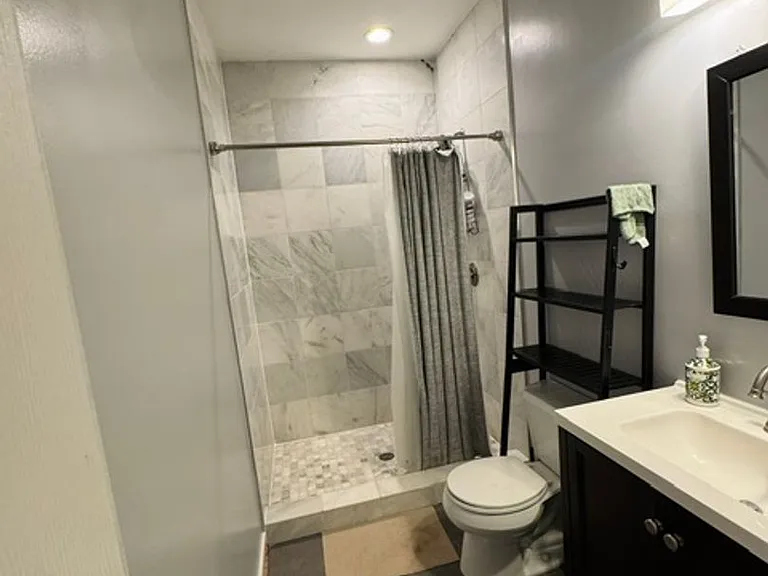 (1) 330 - 37 T Street — Photo 5
