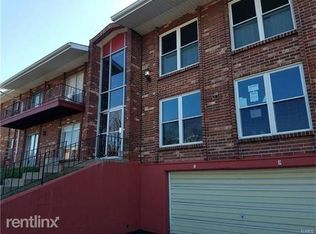 10352 Forest Brook Ln APT G, Saint Louis, MO 63146