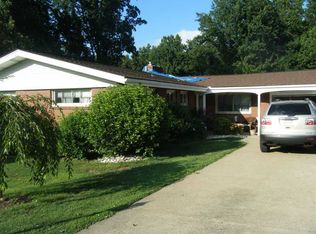 231 Everest Dr, North Huntingdon, PA 15642