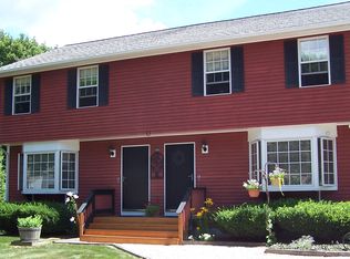 48 Hazard Ave, South Kingstown, RI 02879