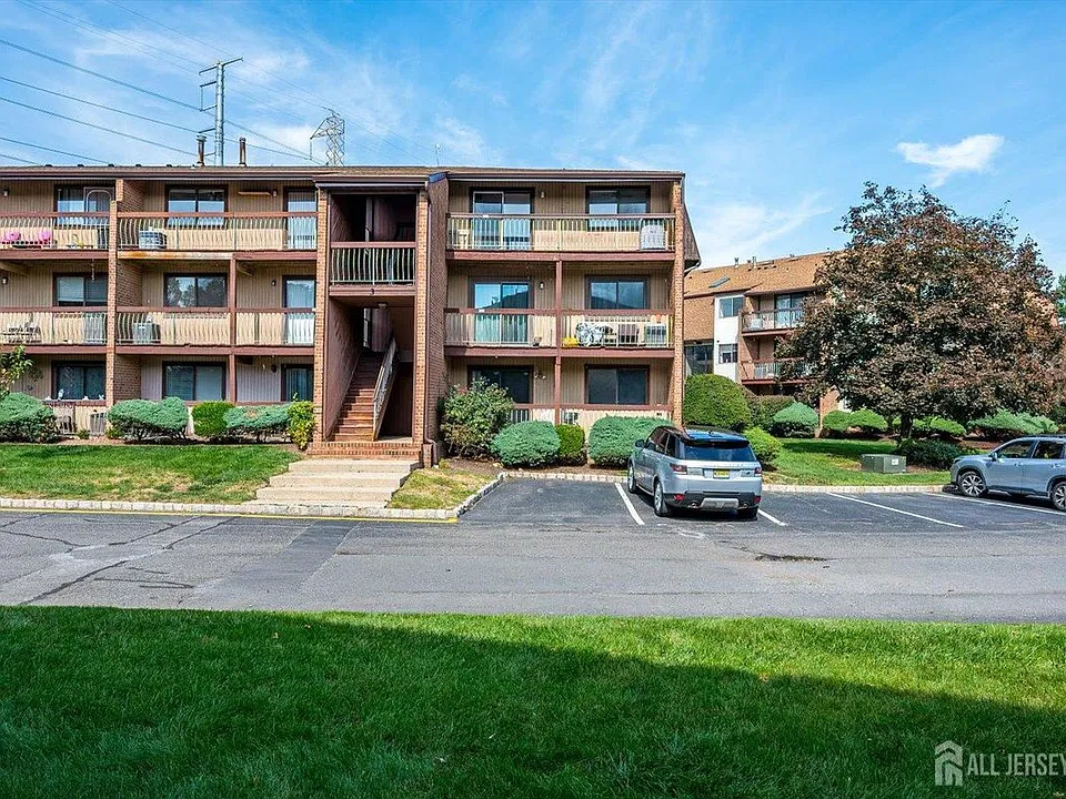 312 Edison Glen Ter