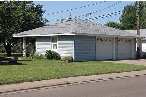 5th image of 1102 S 10th Ave
