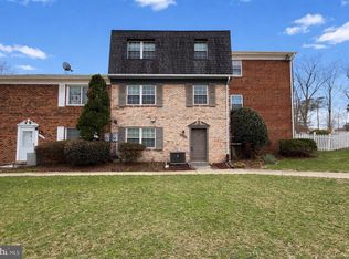 9833 Hagel Cir, Lorton, VA 22079