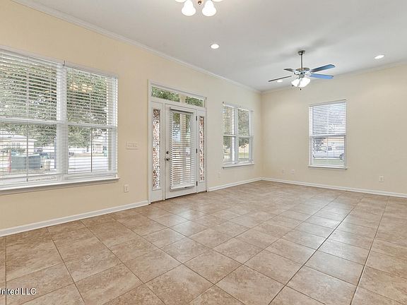 3rd image of 130 Earle Taylor Ln