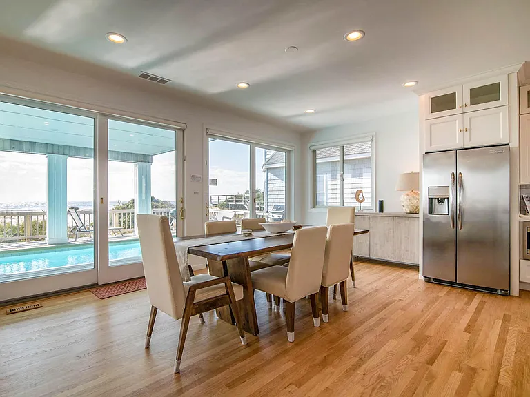 Large layout provides great dining experiences with amazing views.