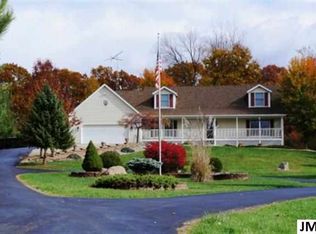 10211 Bridge Rd, Onsted, MI 49265