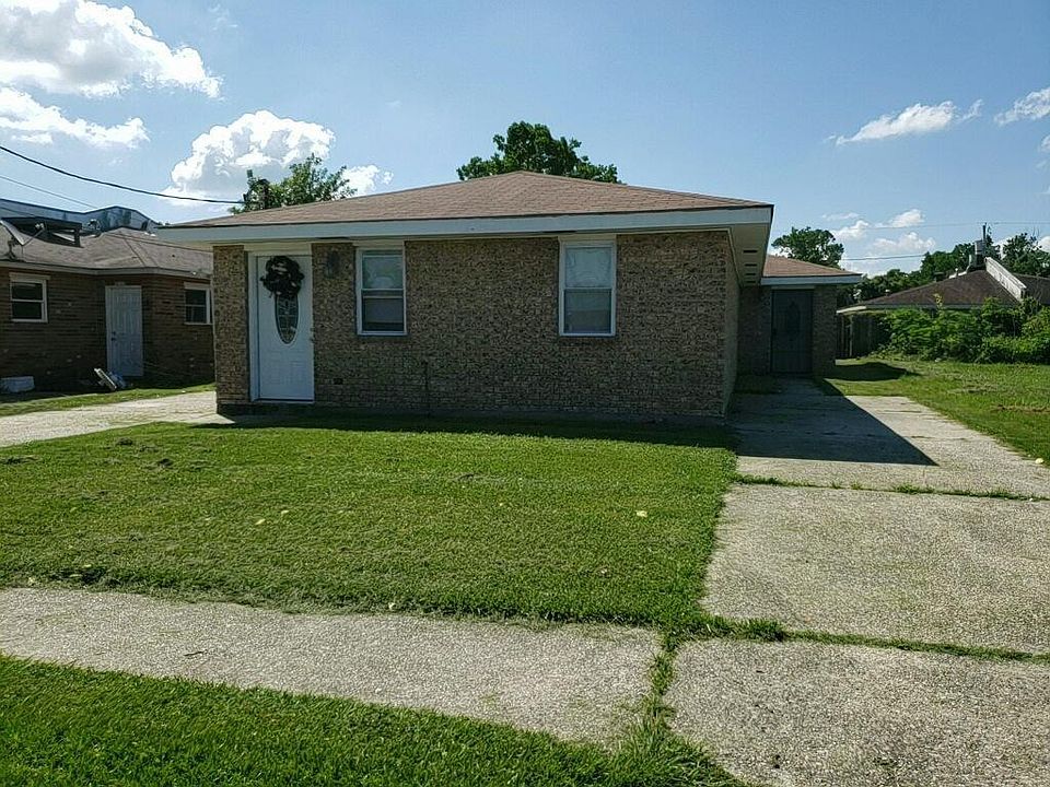 1st image of 3109-11 Daniel Dr