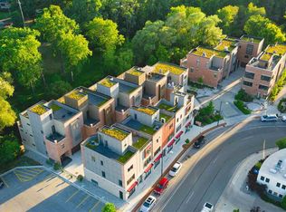 131 W State St, Traverse City, MI 49684