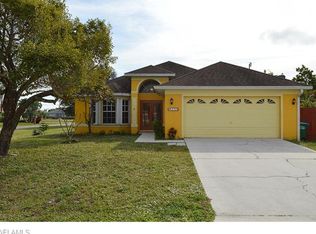 240 SE 30th St, Cape Coral, FL 33904