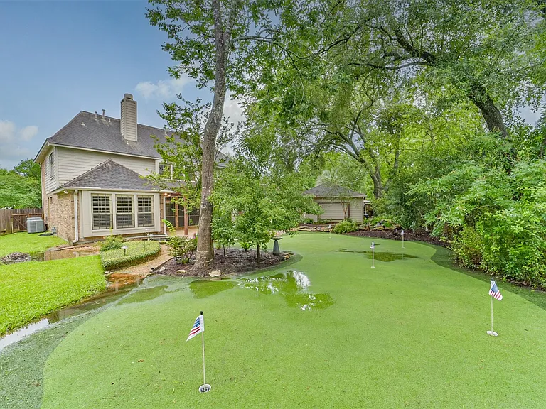 2214 Cherrytree Ridge Ln — Photo 44