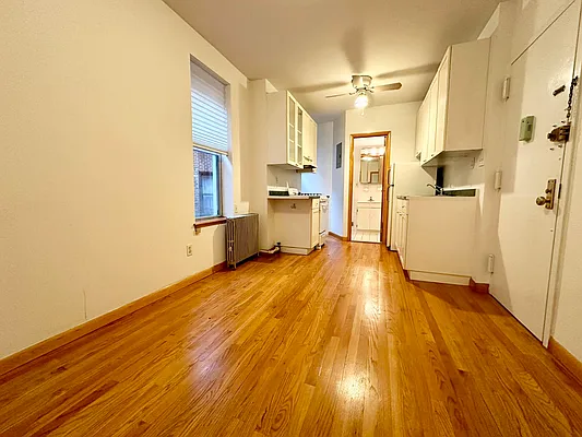 Rented by Douglas Elliman | media 5