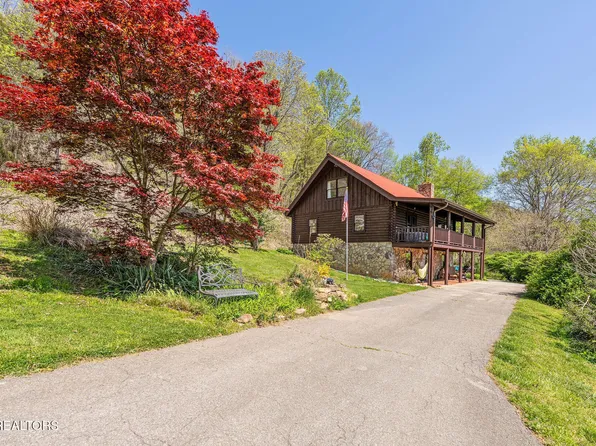 342 Big Springs Ln, Jacksboro, TN 37757