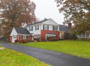 6250 Kenwood Hills Dr, Cincinnati, OH 45227
