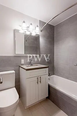 Rented by PWV Acquisitions | media 27