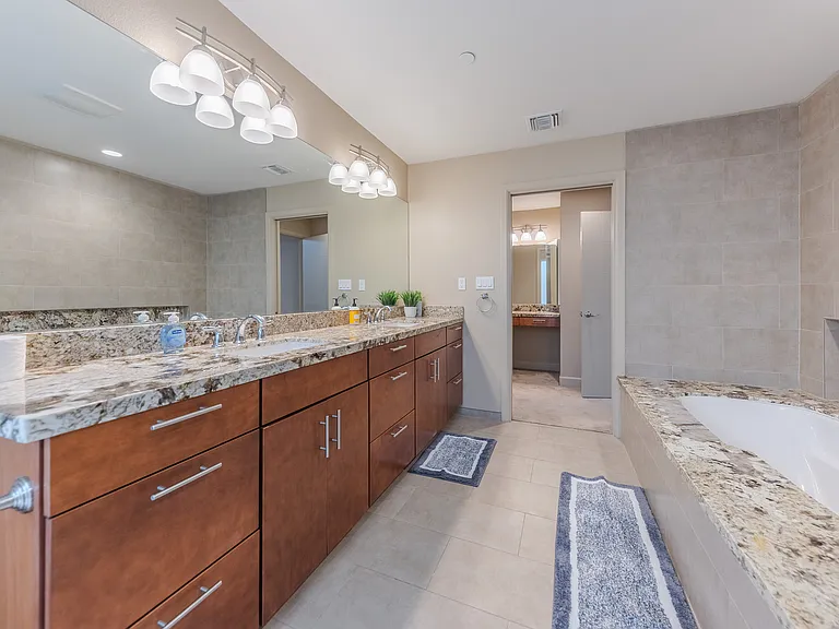 2073 Pasadena Glen Rd — Photo 41