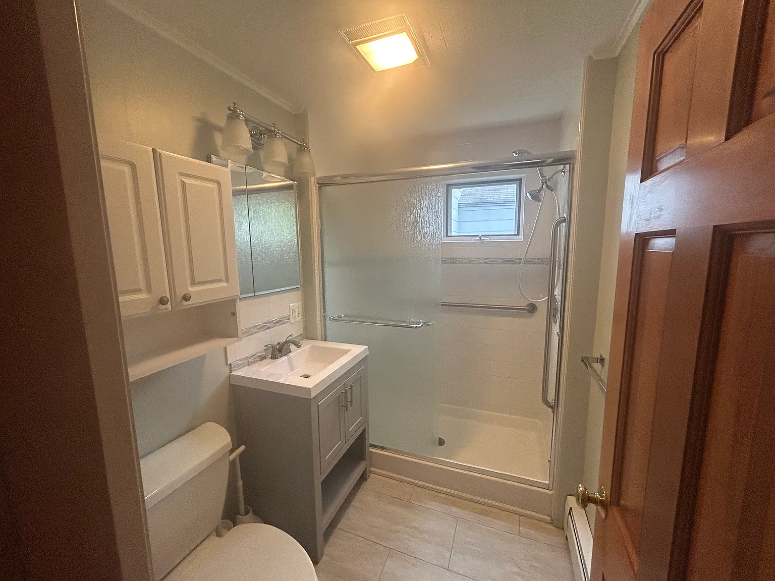 3 bed, 1734 sqft, $2,200 — Photo 4