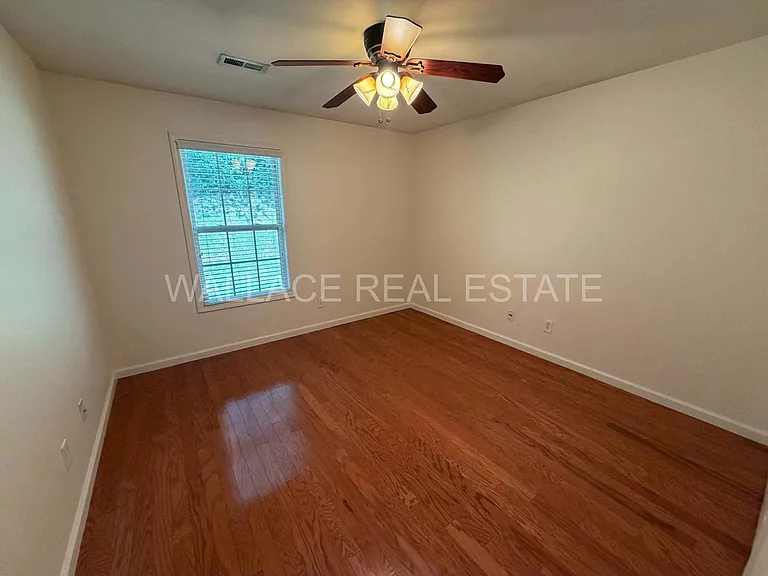 8852 Carriage House Way — Photo 4