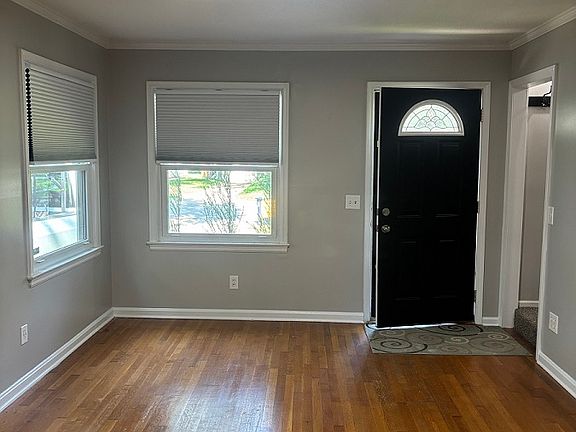 3rd image of 5444 Cedar St