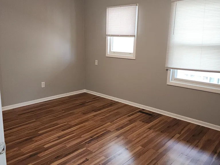 616 Locust St #1 — Photo 7