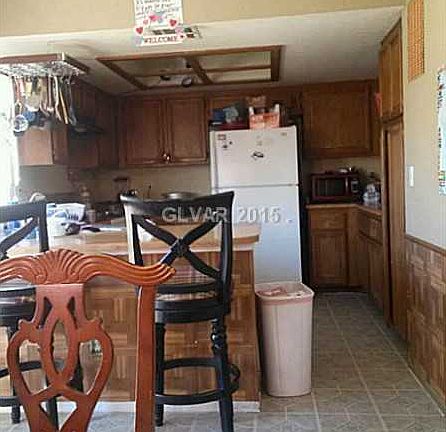 2nd image of 5830 Cedar Ave