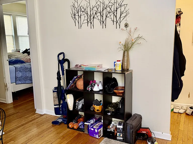 3410 W Carmen Ave #1B — Photo 6