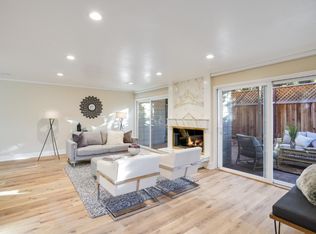 58 Los Altos Sq, Los Altos, CA 94022