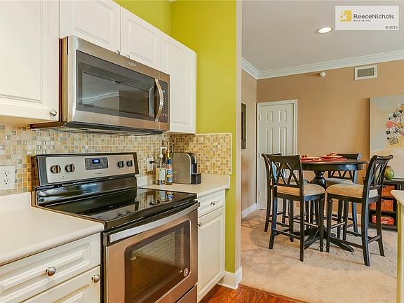 The smooth top range is a cook's delight.  Let's get this party started!