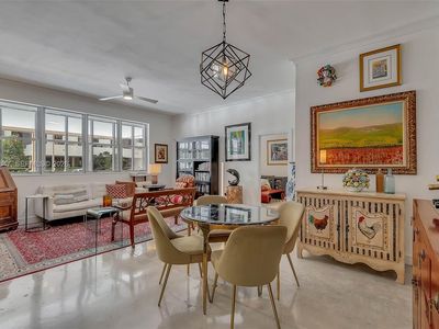 625 Biltmore Way APT 102, Coral Gables, FL, 33134