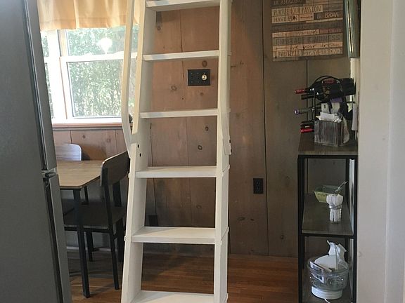 Ladder/ stairs to loft bedroom