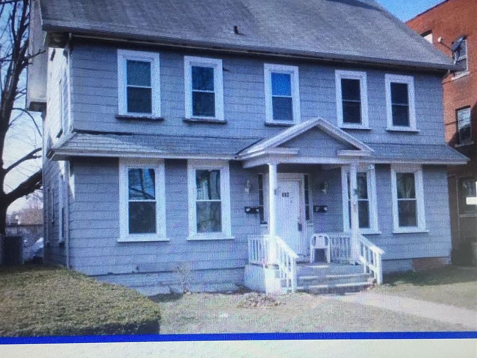 492 Washington Ave Front of House