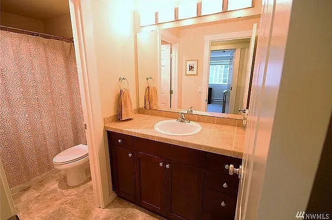 S 284th Ln — Photo 15