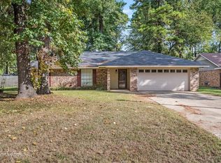 8805 Hollow Bluff Dr, Haughton, LA 71037