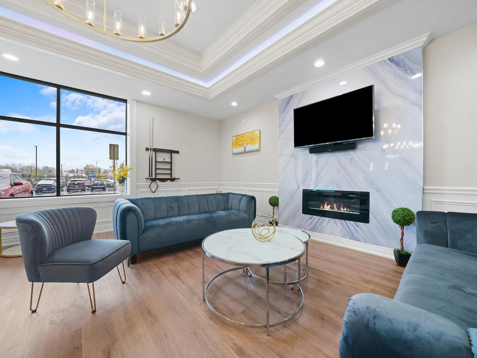 Premier Luxury Apartments — Photo 3