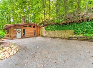 325 Sugar Mountain Way, Pigeon Forge, TN 37863
