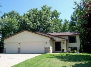 4648 Bower Path, Inver Grove Heights, MN 55076