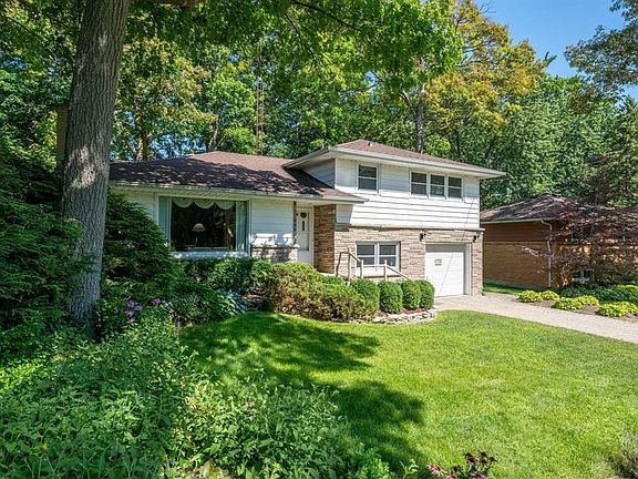 4th image of 1732 Rutherglen Close