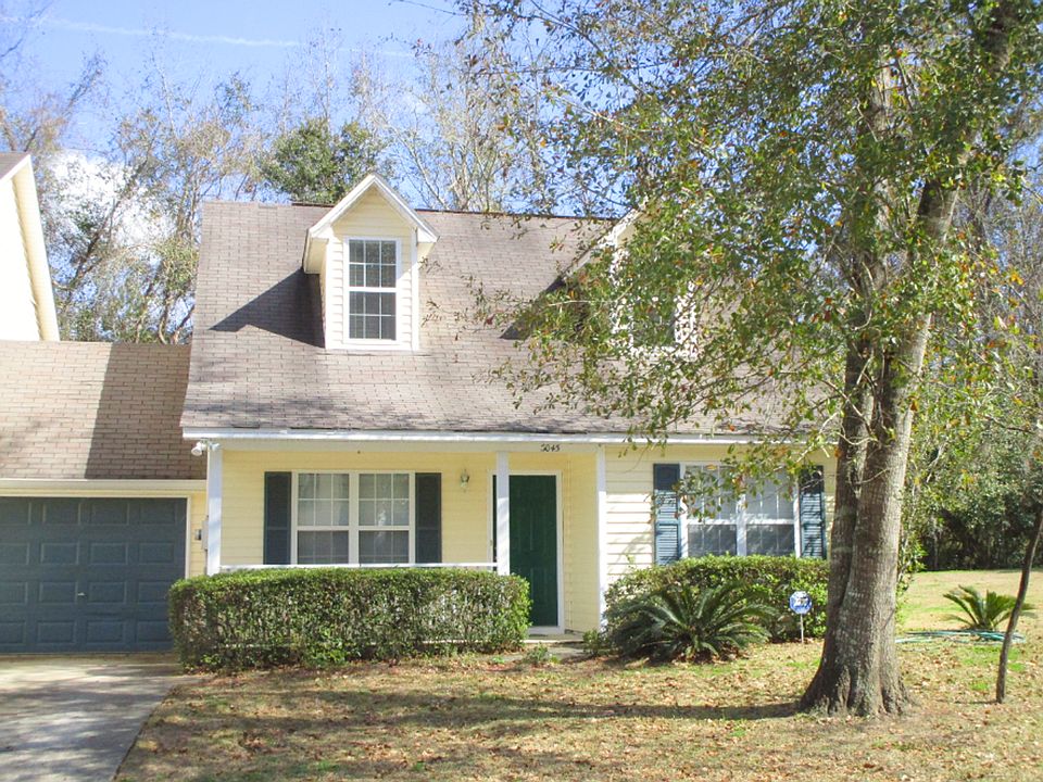 1st image of 3045 Camelliawood Cir E