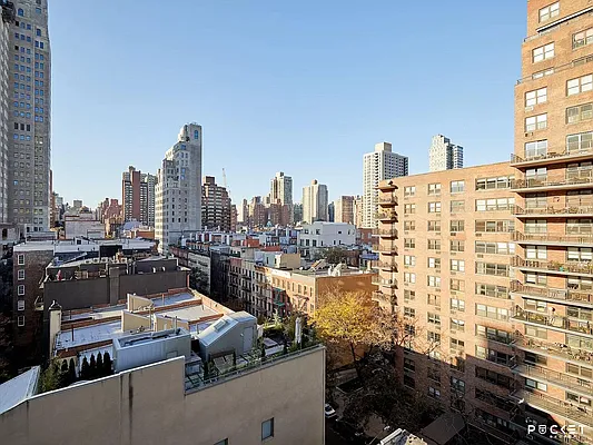 Sold by PocketBroker Inc | media 10