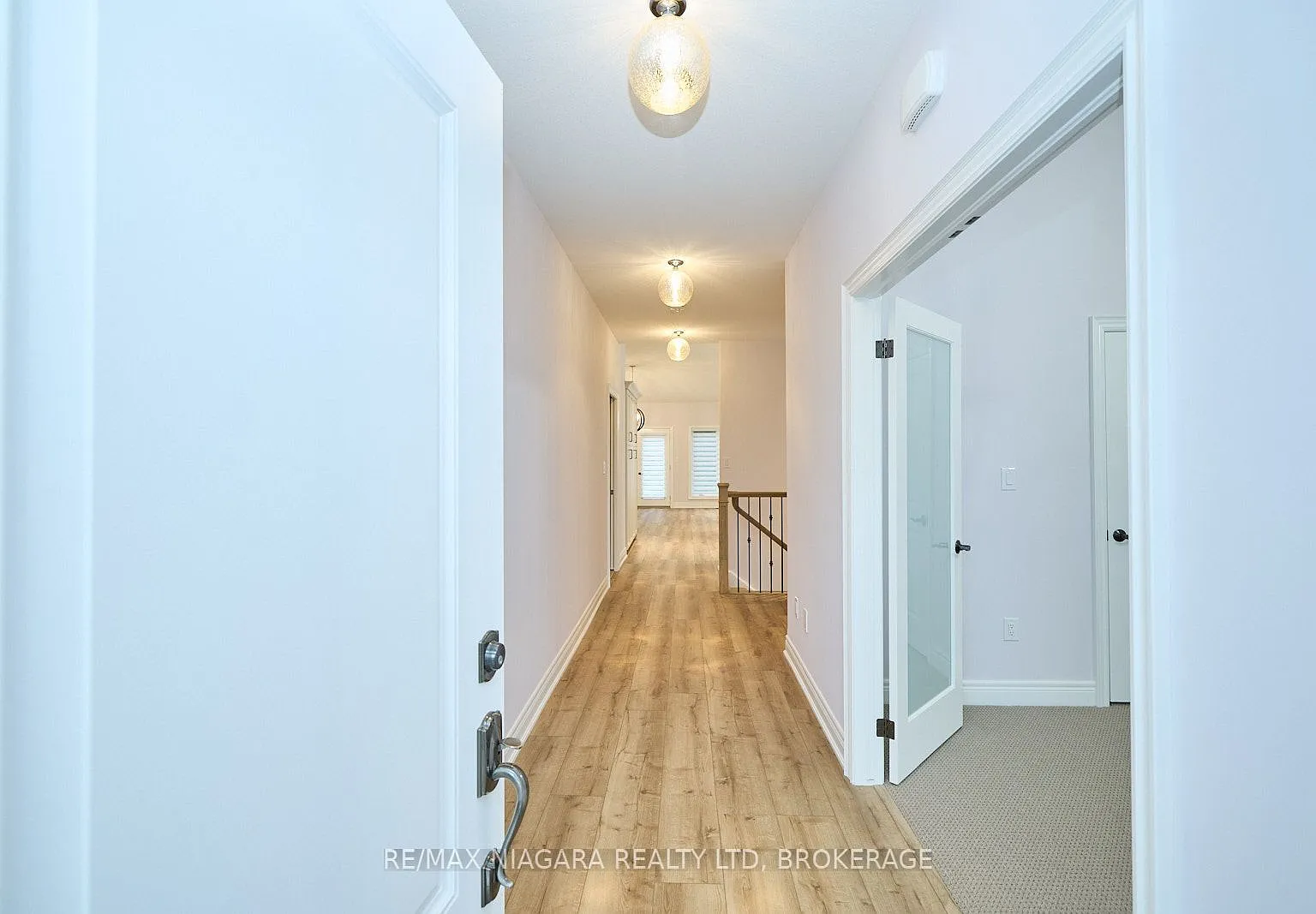 2 bed, $2,800 — Photo 2